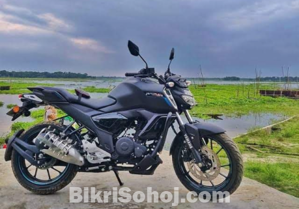Yamaha FZS V3